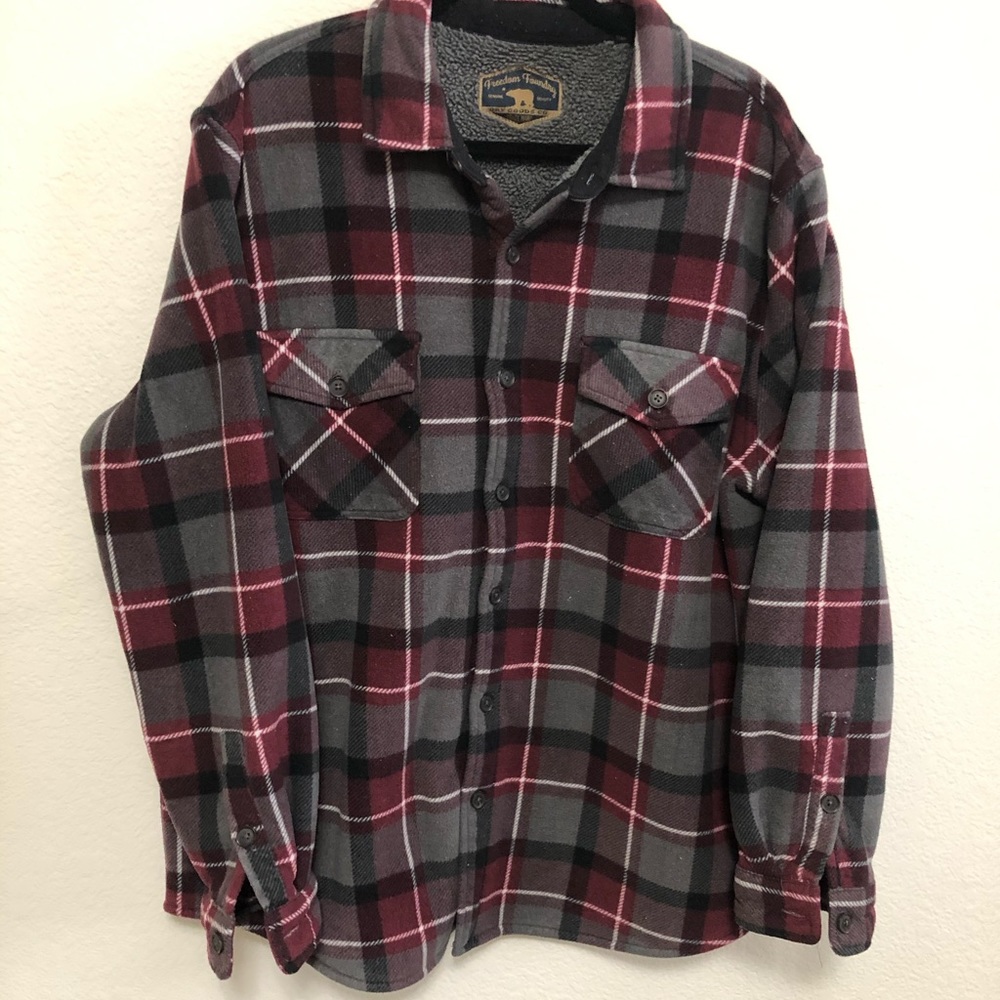 Men’s Fleece Lined Button Up